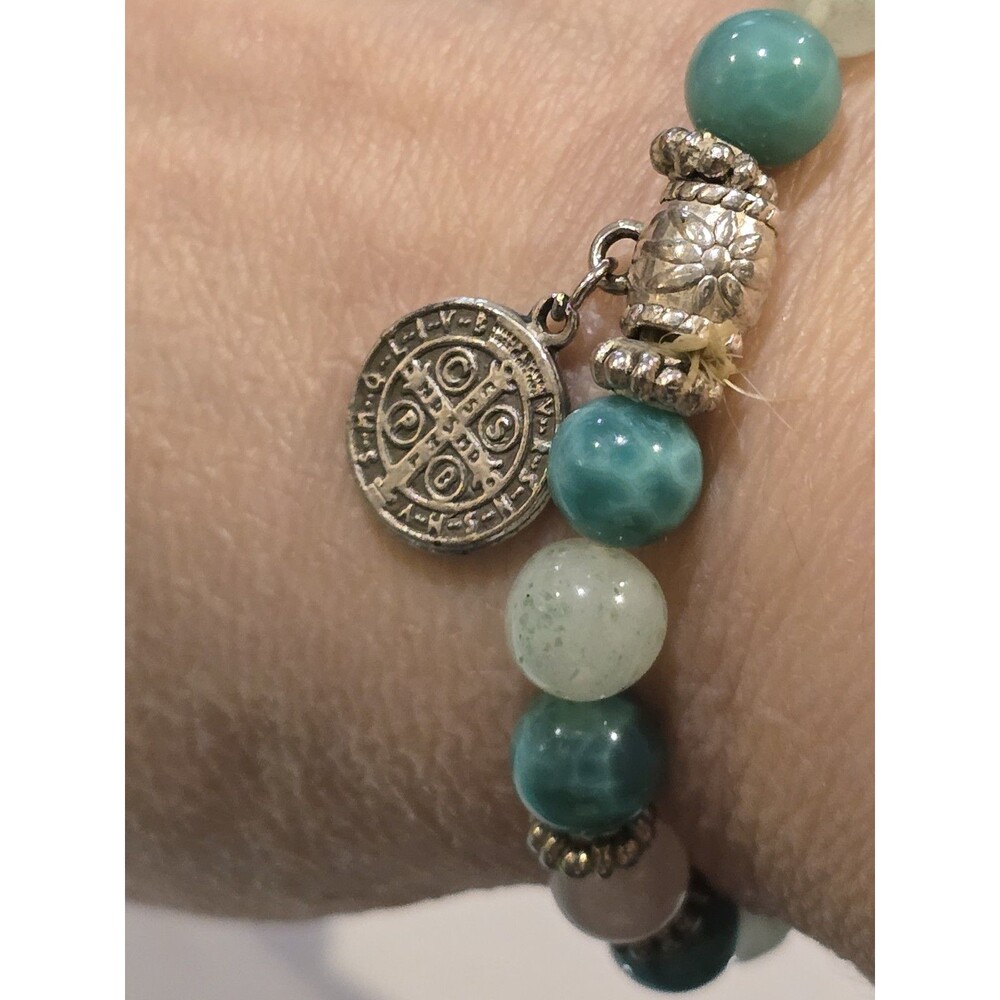 Green White Beaded Stretch Bracelet St Benedict Medal Charm Faith Jewelry #1112